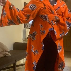 Utep Snuggie